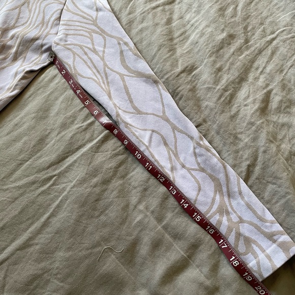 Fabletics Warm Weather Top - Picture 5 of 6